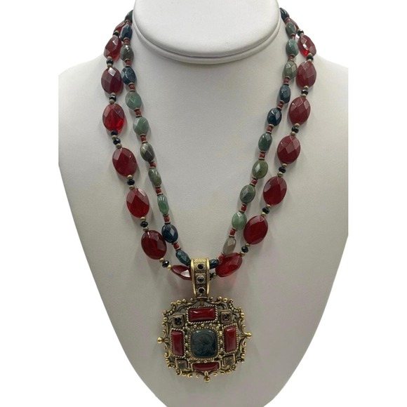 robin Steele Jewelry - Robin Steele Green Two Strand Ornate Pendant Gemstone Intaglio Warrior Necklace